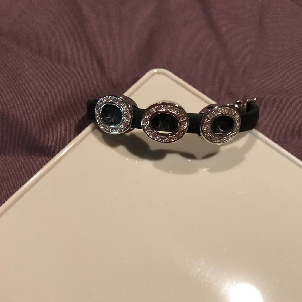 Touchstone Crystal bracelet